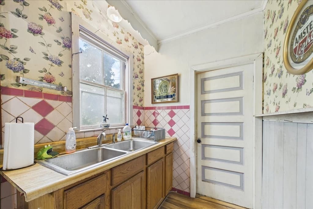 731 S Main St, Randolph MA 02368 photo 22