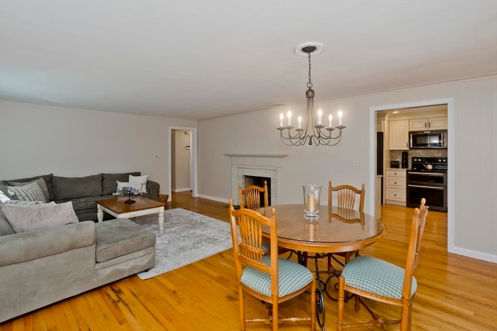 6 Joan St, Wilbraham MA 01095 photo 13
