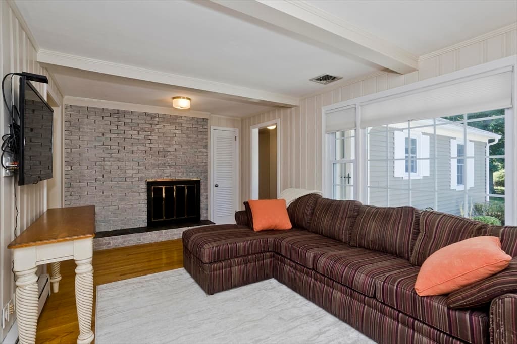 6 Joan St, Wilbraham MA 01095 photo 7
