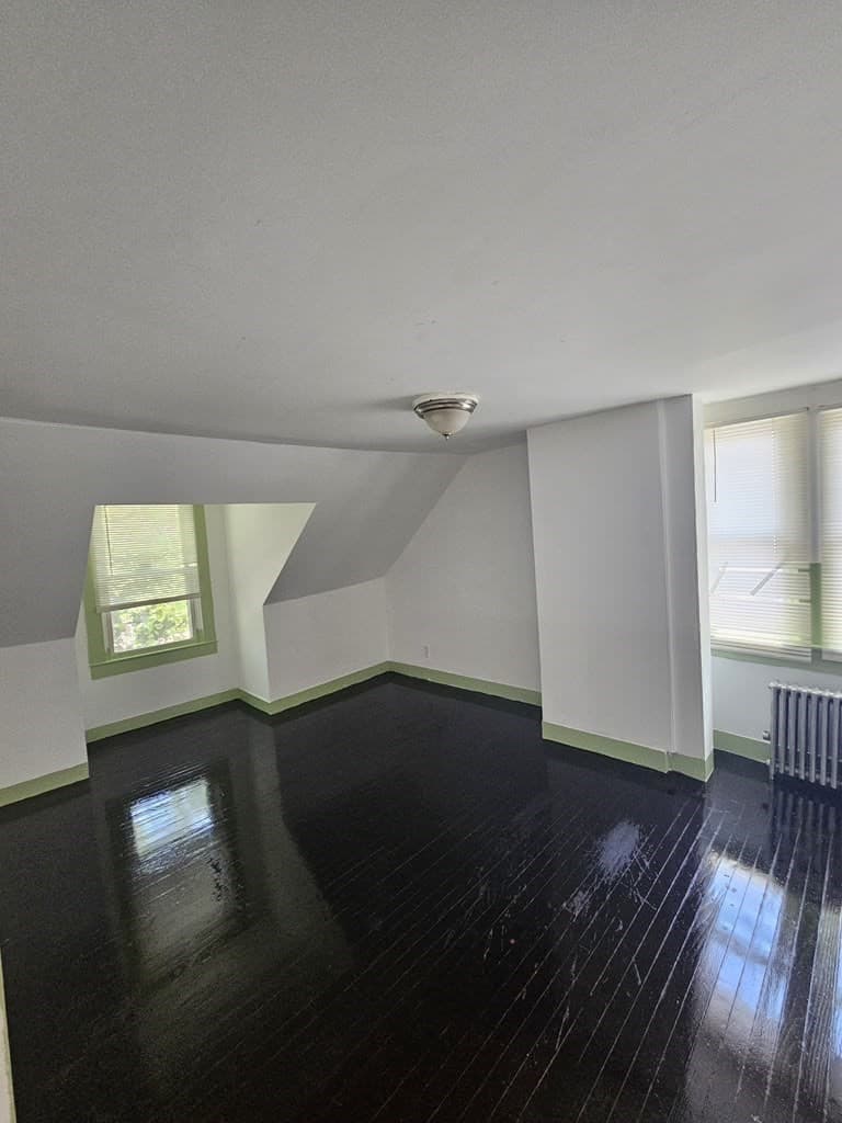 2 Family - 2 Units Up/Down at 76 Acushnet Ave, Springfield MA 01105, Springfield, photo 20 of 24