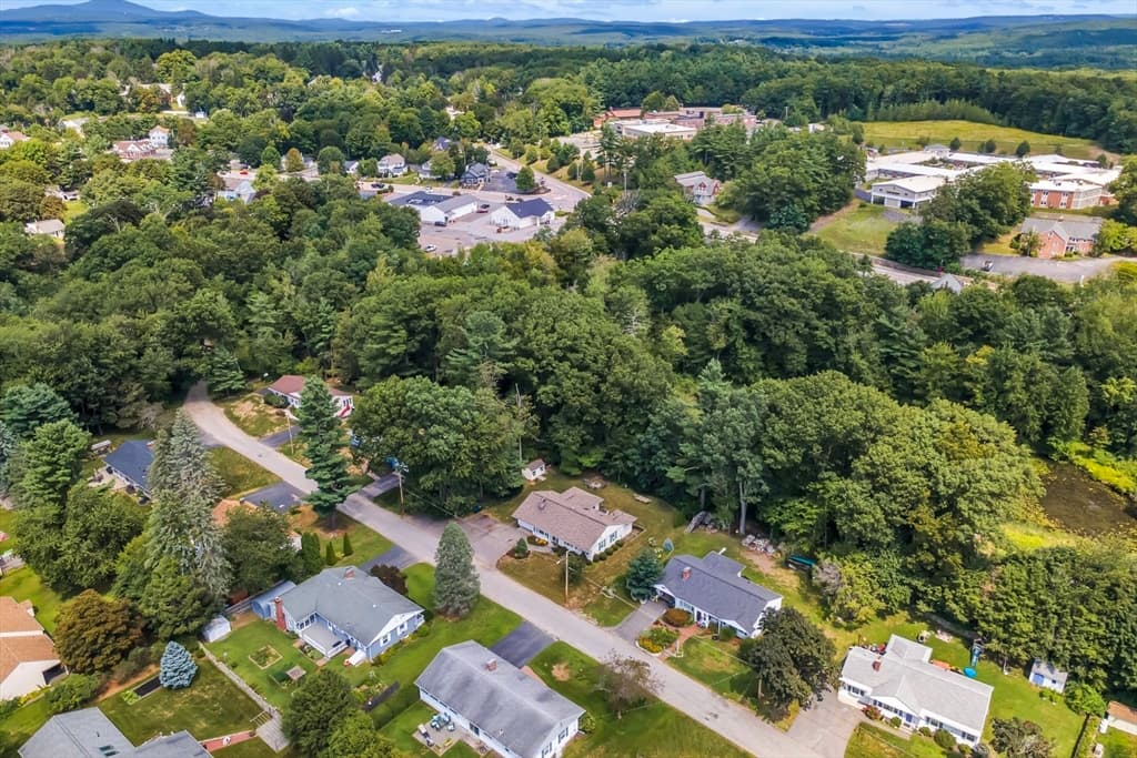 72 Powers Rd, Holden MA 01520 photo 27