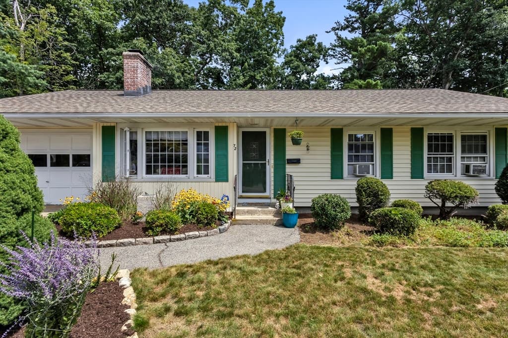 72 Powers Rd, Holden MA 01520 photo 2