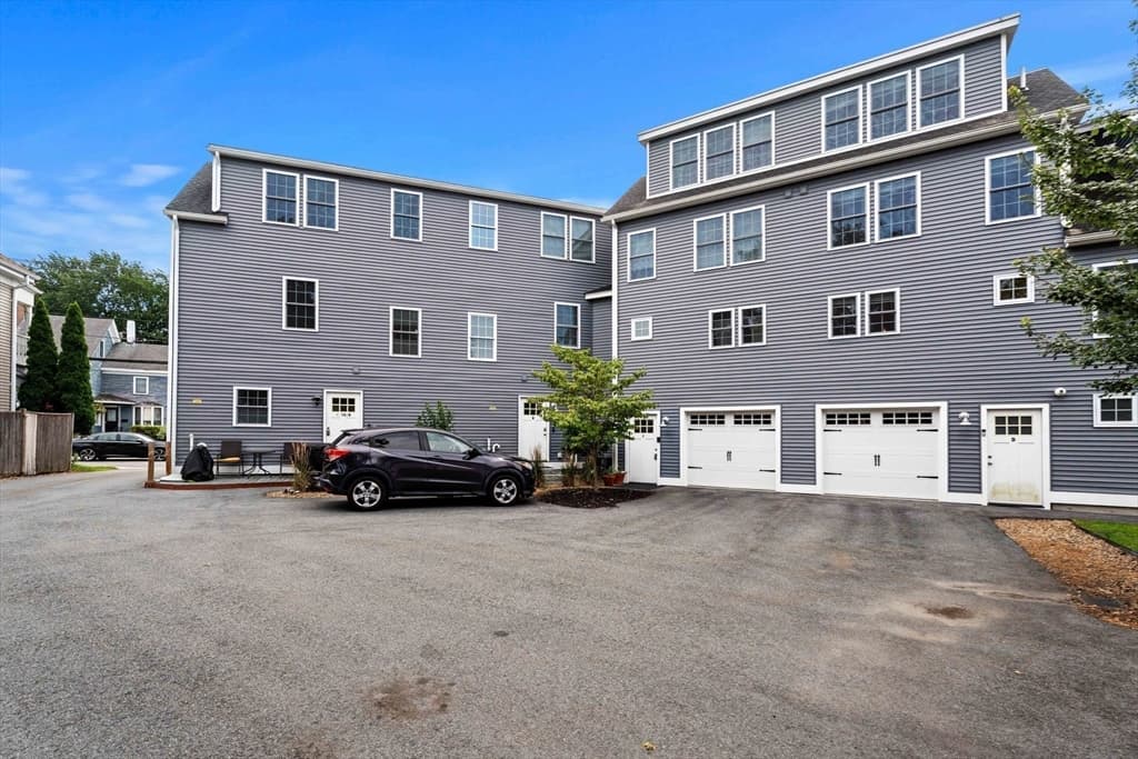 34 Beckford St # D, Beverly MA 01915 photo 34