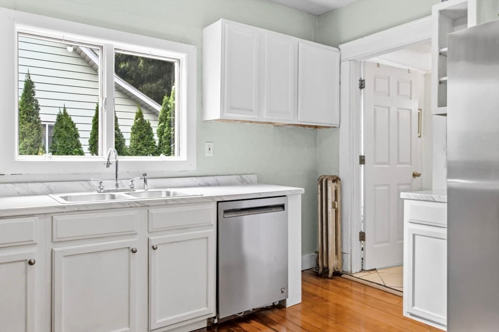 51 Francis Ave, Holyoke MA 01040 photo 15
