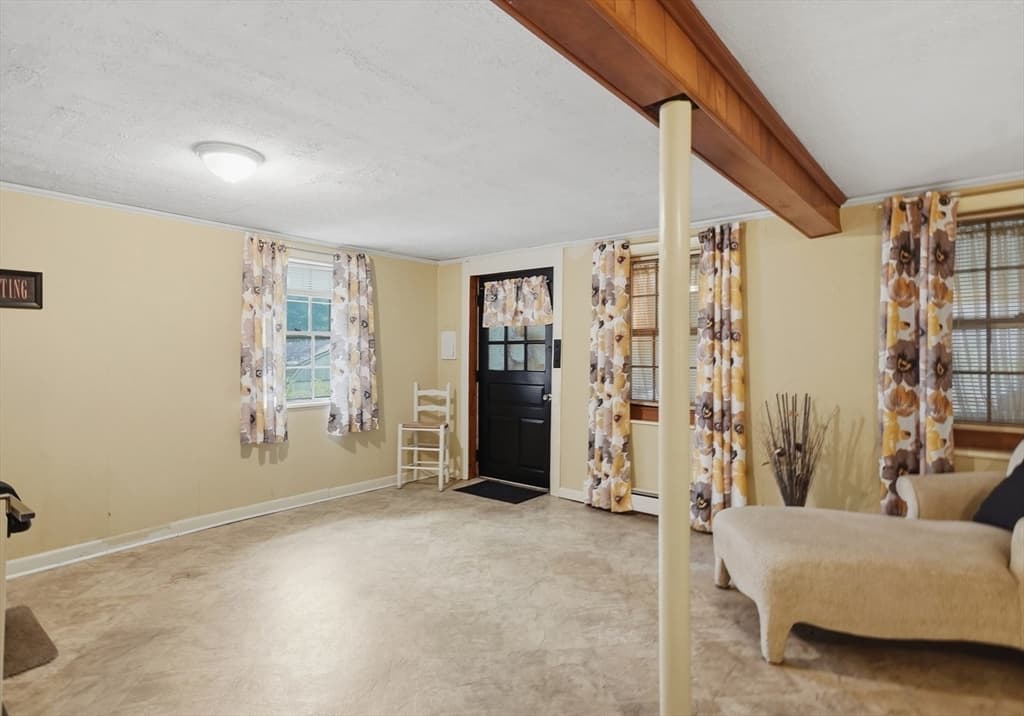 21 Oakwood Ave, Saugus MA 01906 photo 27