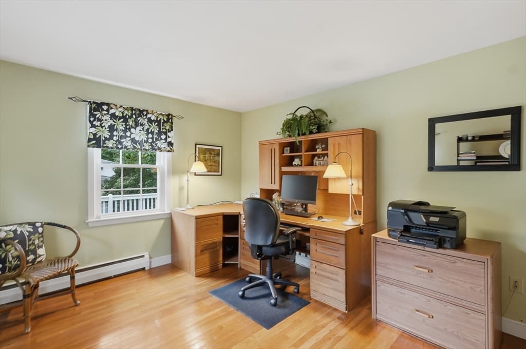 21 Oakwood Ave, Saugus MA 01906 photo 13