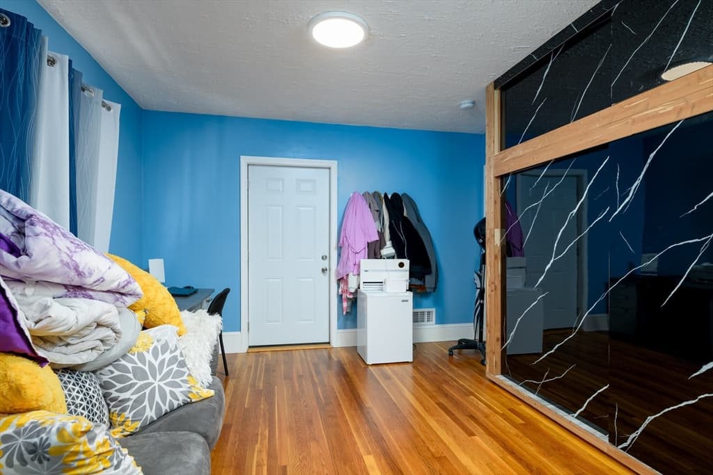 956 Main St, Clinton MA 01510 photo 15