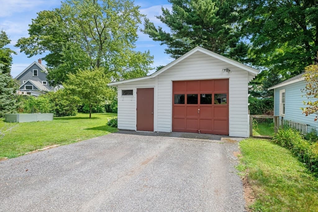 241 E. Lothrop, Beverly MA 01915 photo 31