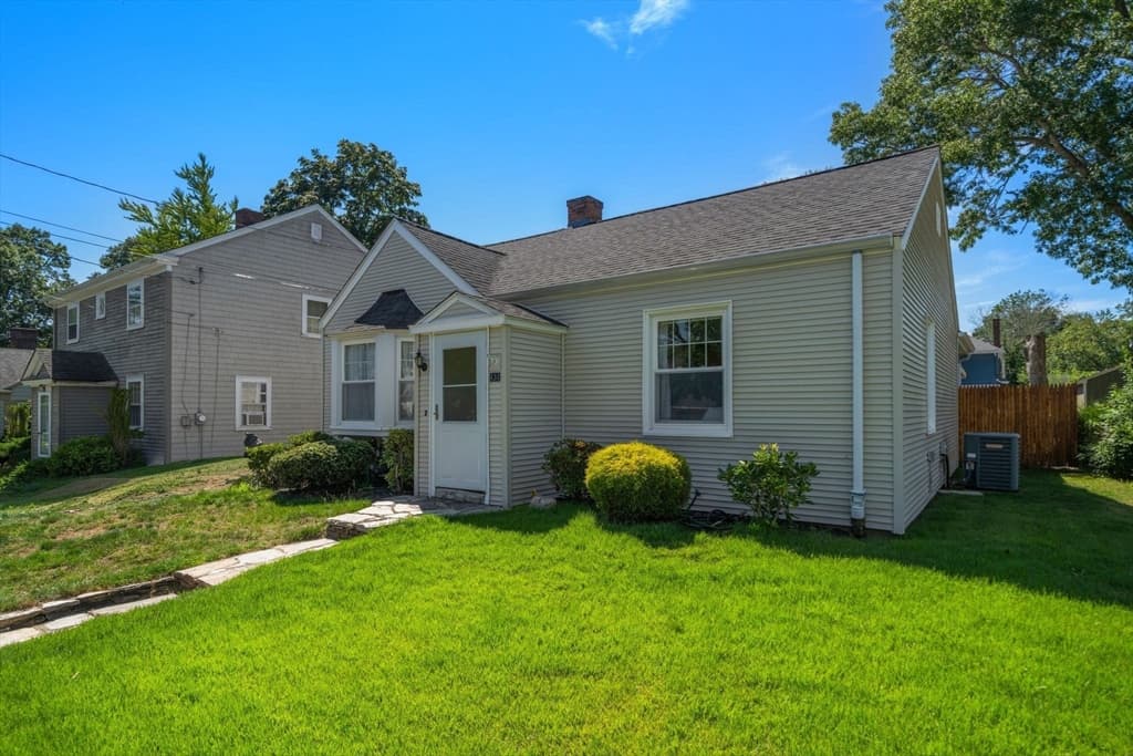 434 Eldridge St., Fall River MA 02720 photo 7