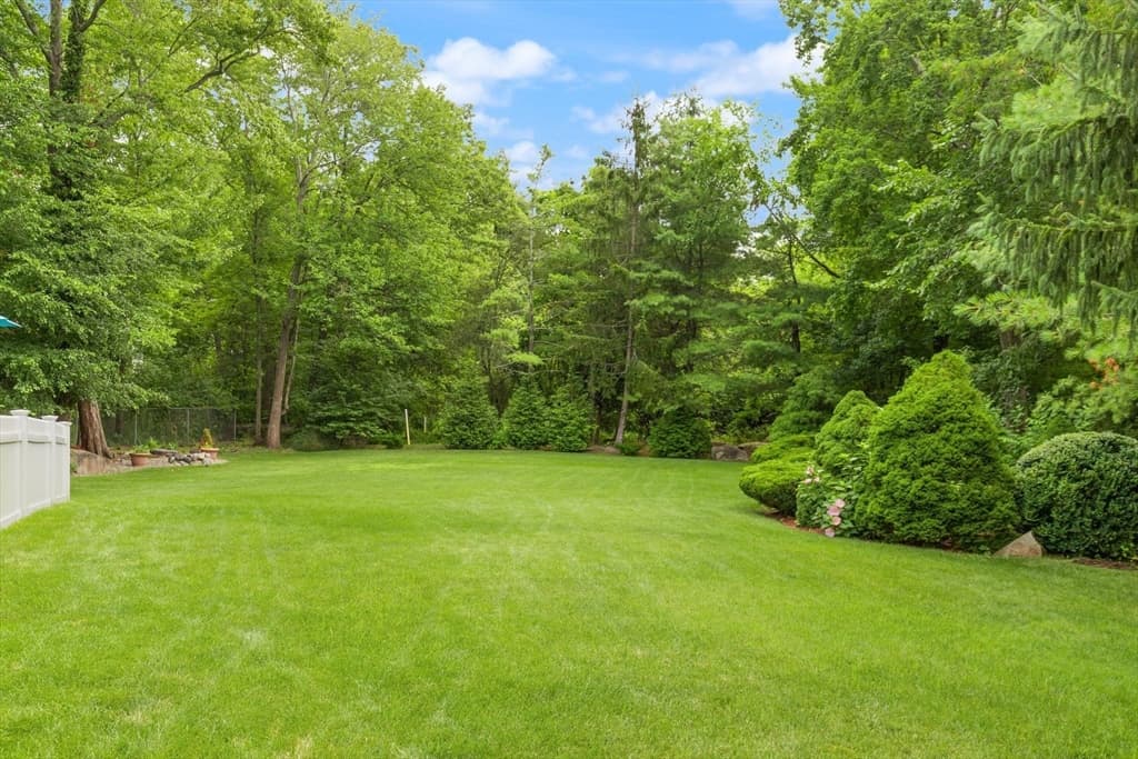 71 Poulos Rd, Braintree MA 02184 photo 37