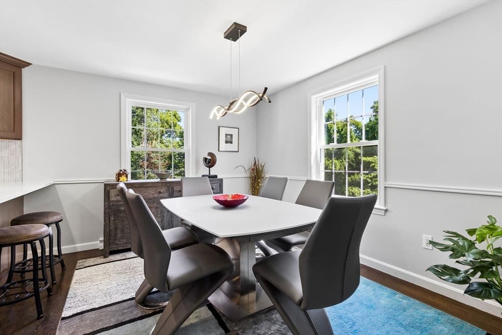 27 Maple St, Carlisle MA 01741 photo 8