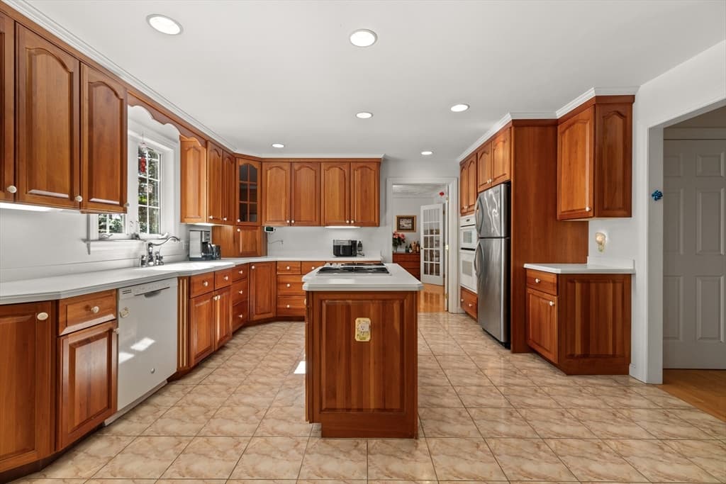 705 Main St, Acton MA 01720 photo 15