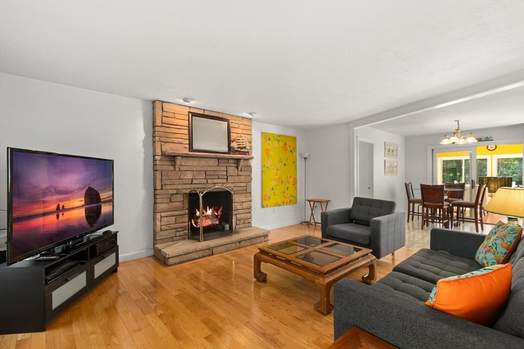 705 Main St, Acton MA 01720 photo 11