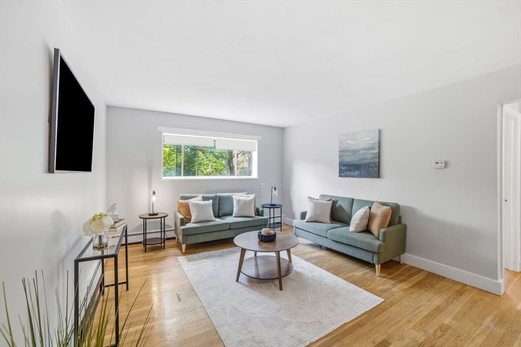 14 Riverside St # 1, Watertown MA 02472