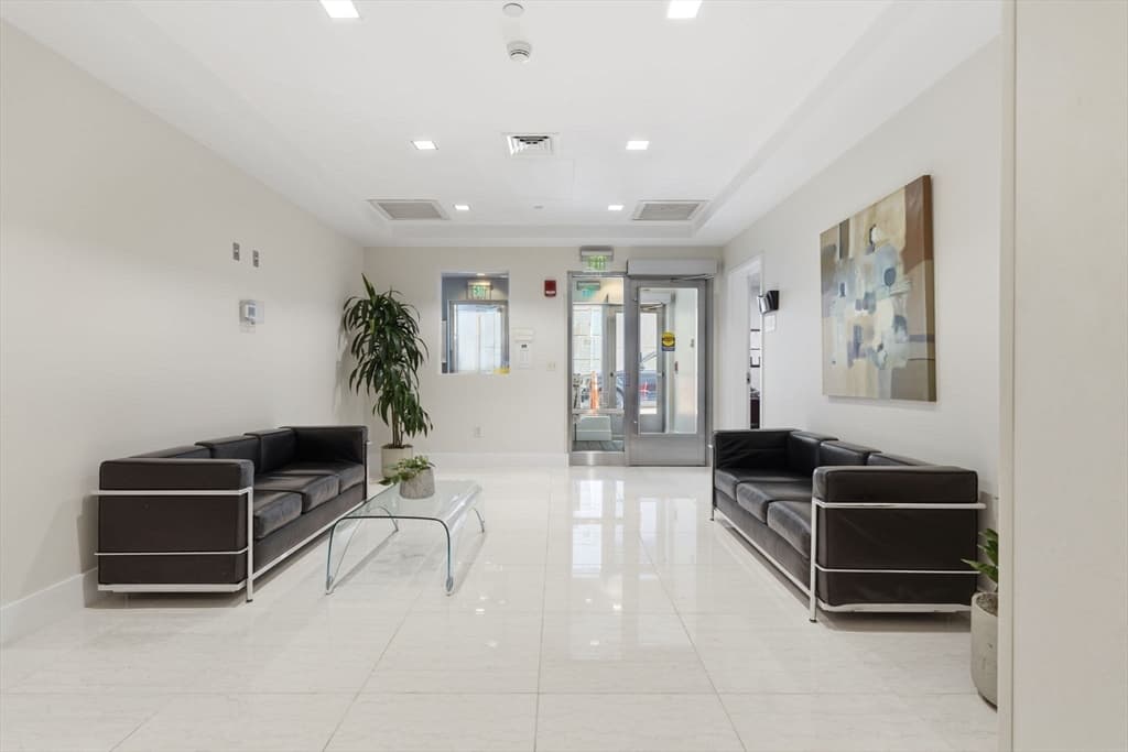 80 Broad St # 1009, Boston MA 02110 photo 25