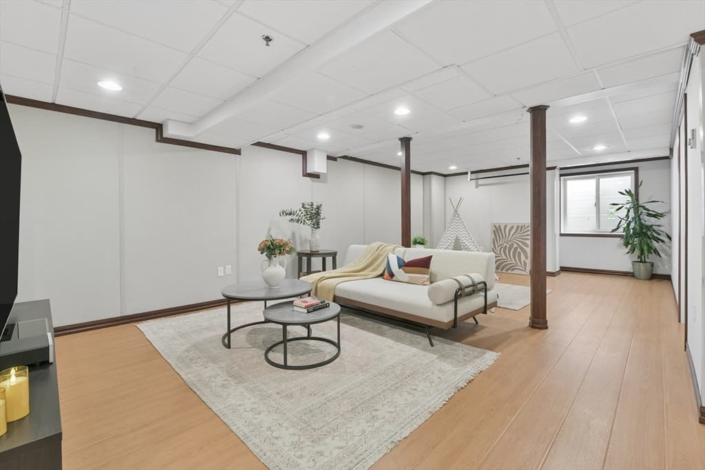 20 Pettee St # 20, Newton MA 02464 photo 18