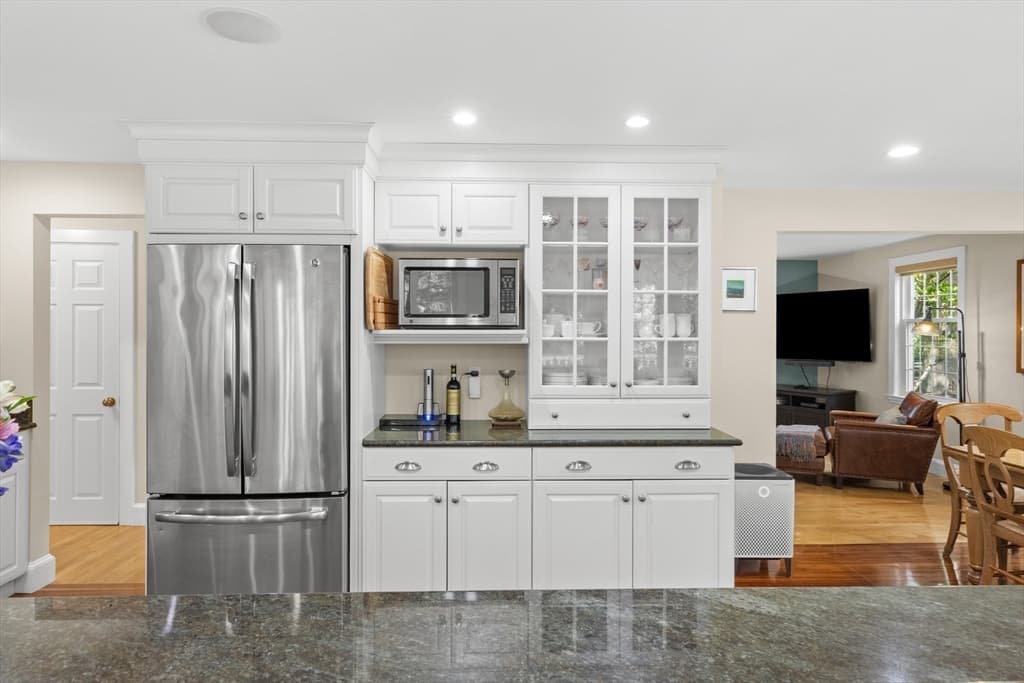 406 Lowell St, Andover MA 01810 photo 7