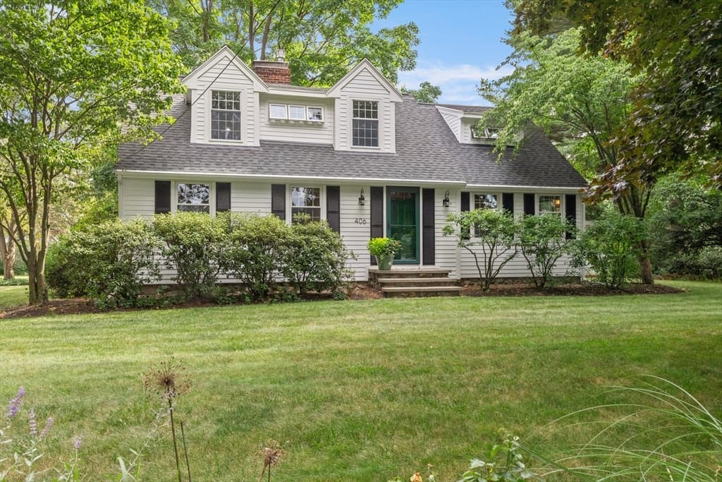 406 Lowell St, Andover MA 01810