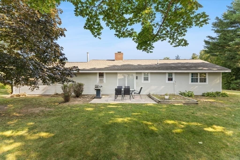 73 Oak Ridge Dr W, Brockton MA 02301 photo 4