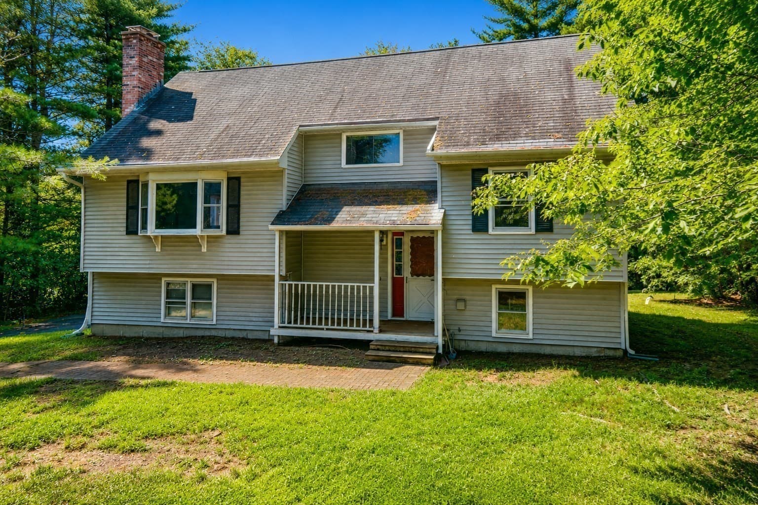 Single Family Residence at 31 Pikes Hill Rd, Sterling MA 01564, Sterling, photo 3 of 40