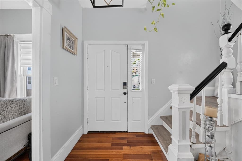216 Cedar Street, New Bedford MA 02740 photo 5