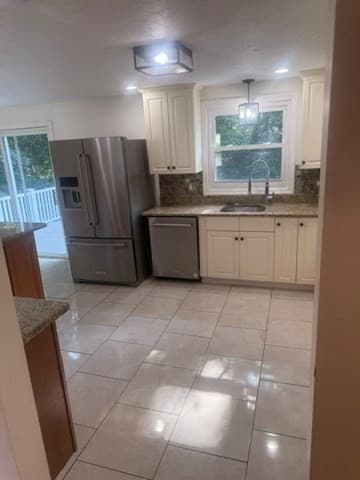 40 Poquanticut Ave, Easton MA 02334 photo 12