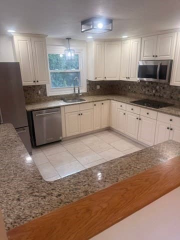 40 Poquanticut Ave, Easton MA 02334 photo 10