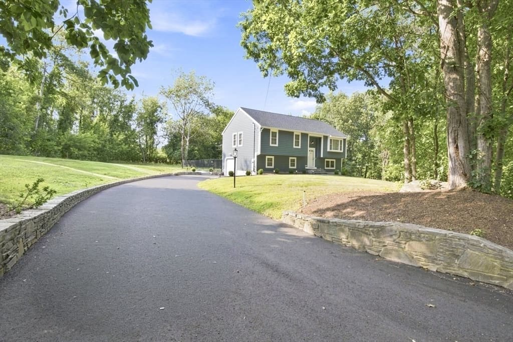174 Bent St, Franklin MA 02038 photo 36