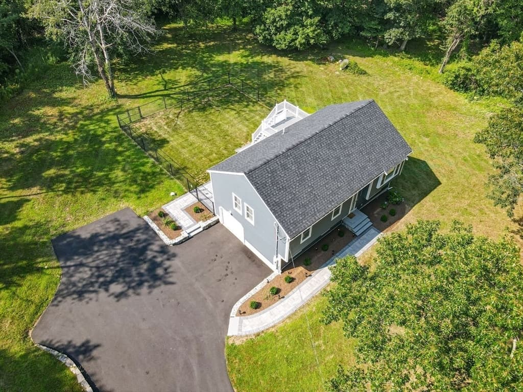 174 Bent St, Franklin MA 02038 photo 41
