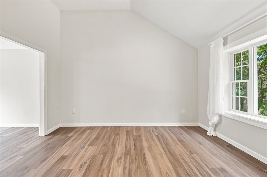 174 Bent St, Franklin MA 02038 photo 18