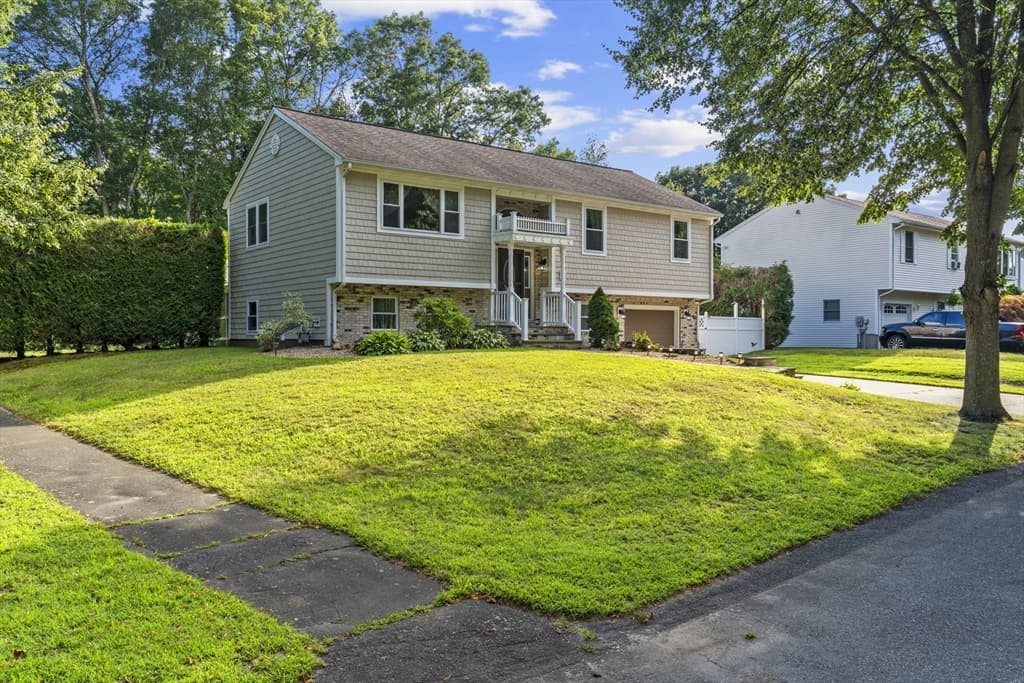 2 Cutter Ln, Dartmouth MA 02748 photo 3