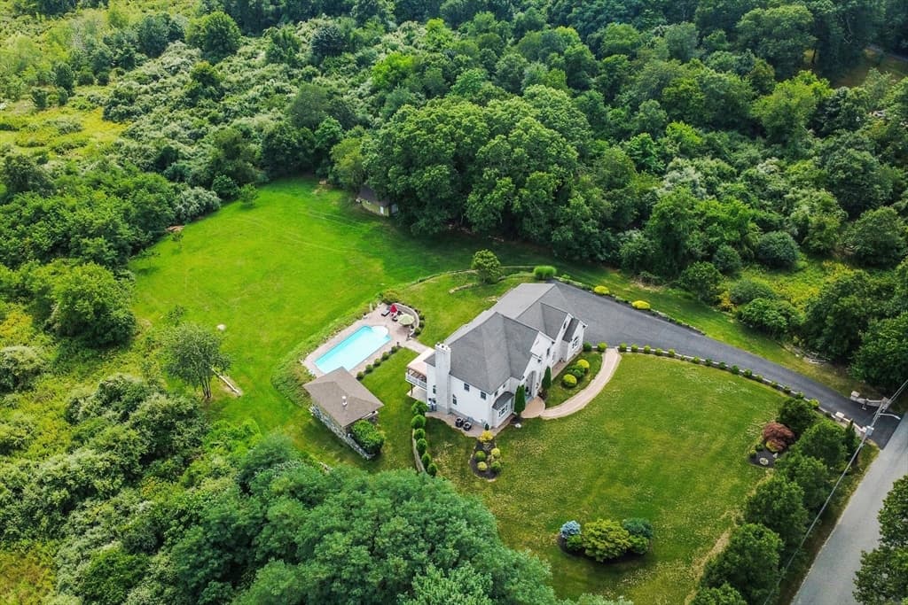 385 Scott Rd, Cumberland RI 02864 photo 35