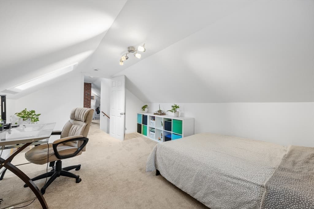 10 Margerie St, Plymouth MA 02360 photo 18