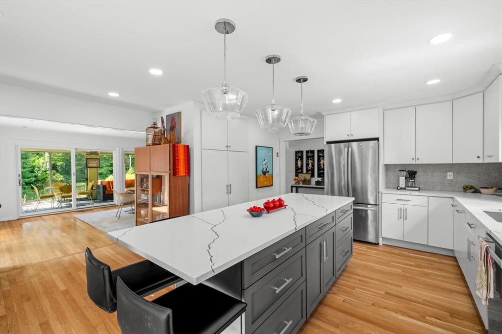 25 Virginia Ln, Cohasset MA 02025 photo 7