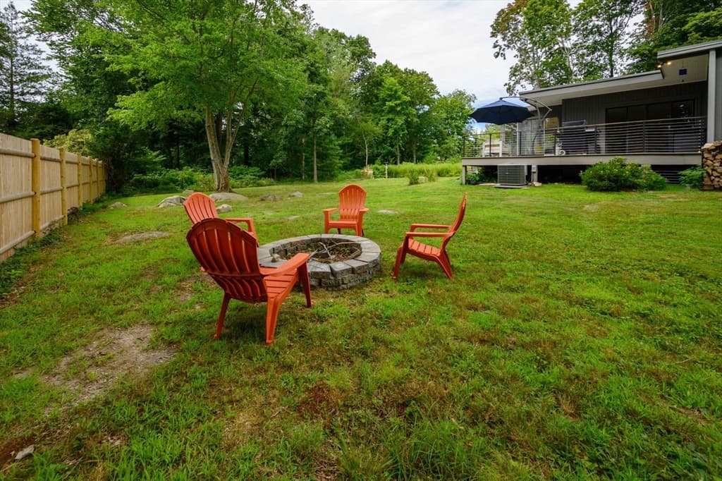 25 Virginia Ln, Cohasset MA 02025 photo 4