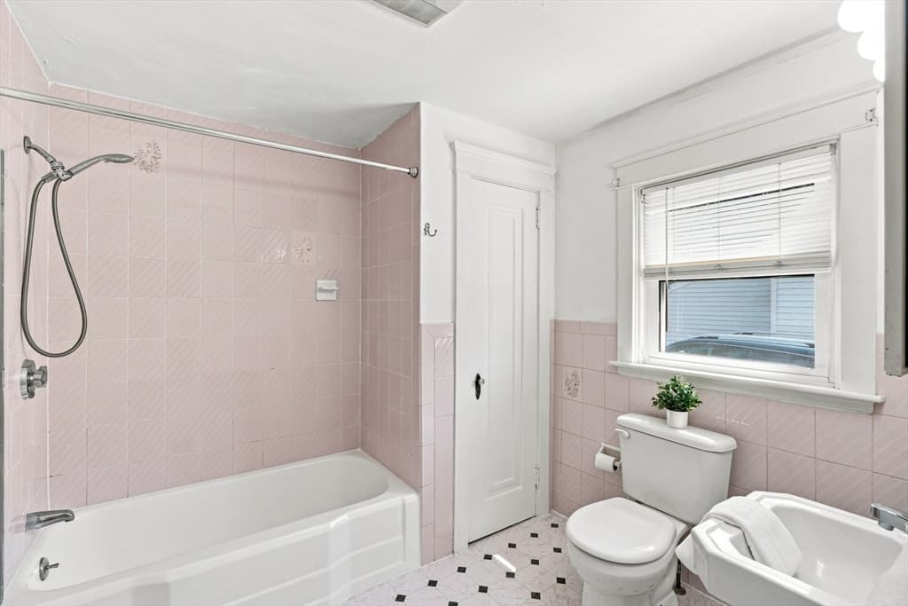 337 Wilbur, Swansea MA 02777 photo 11