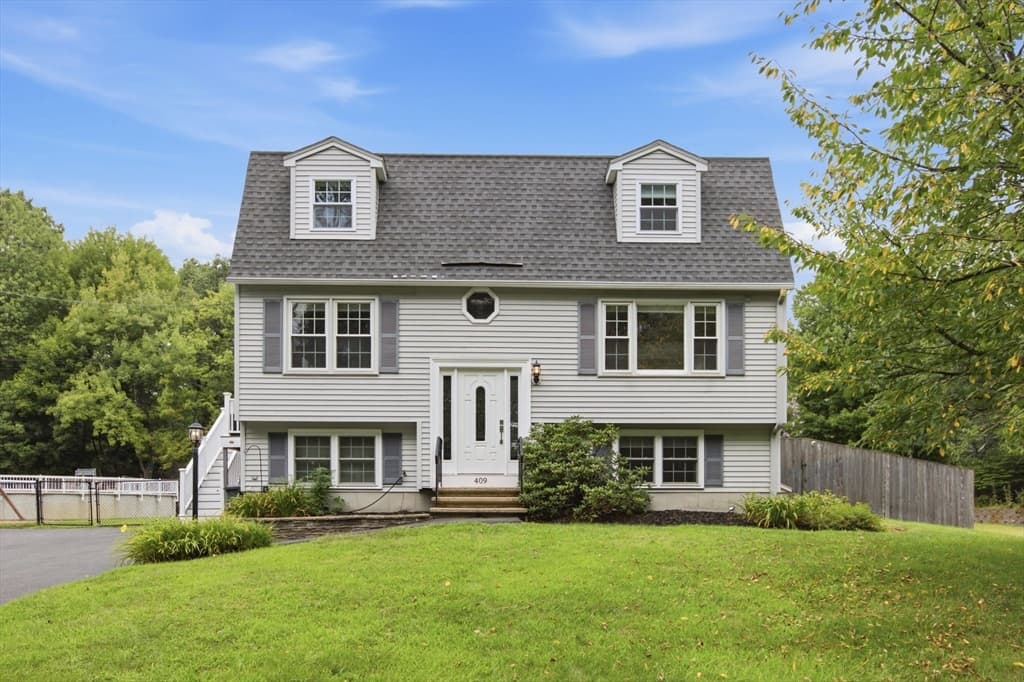 409 Salem Street, Wilmington MA 01887