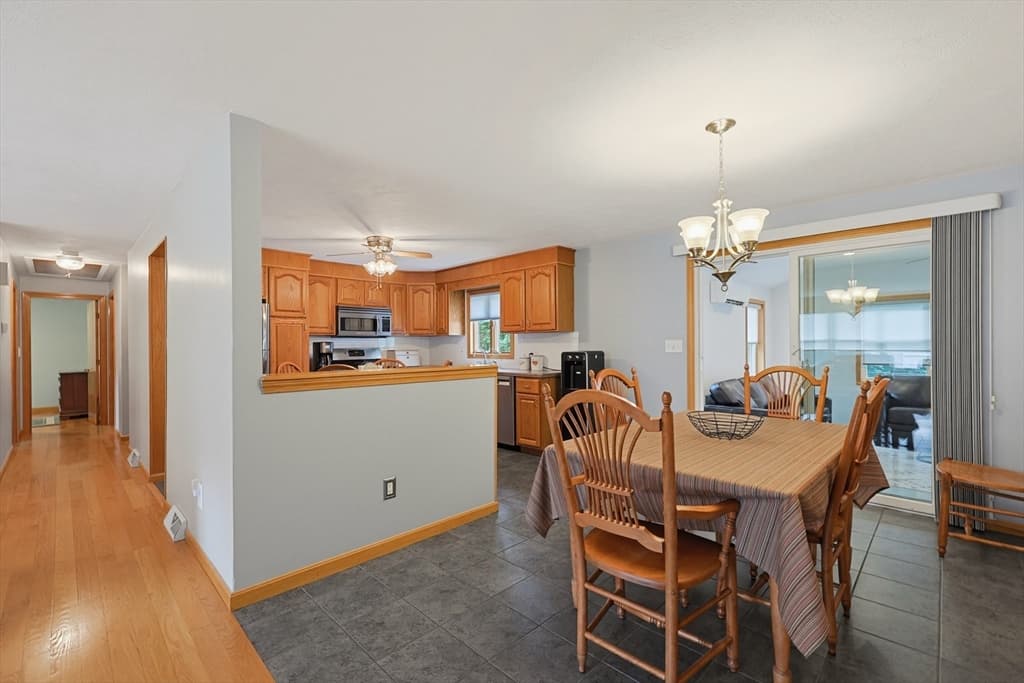 19 Bellflower Rd, Billerica MA 01821 photo 16