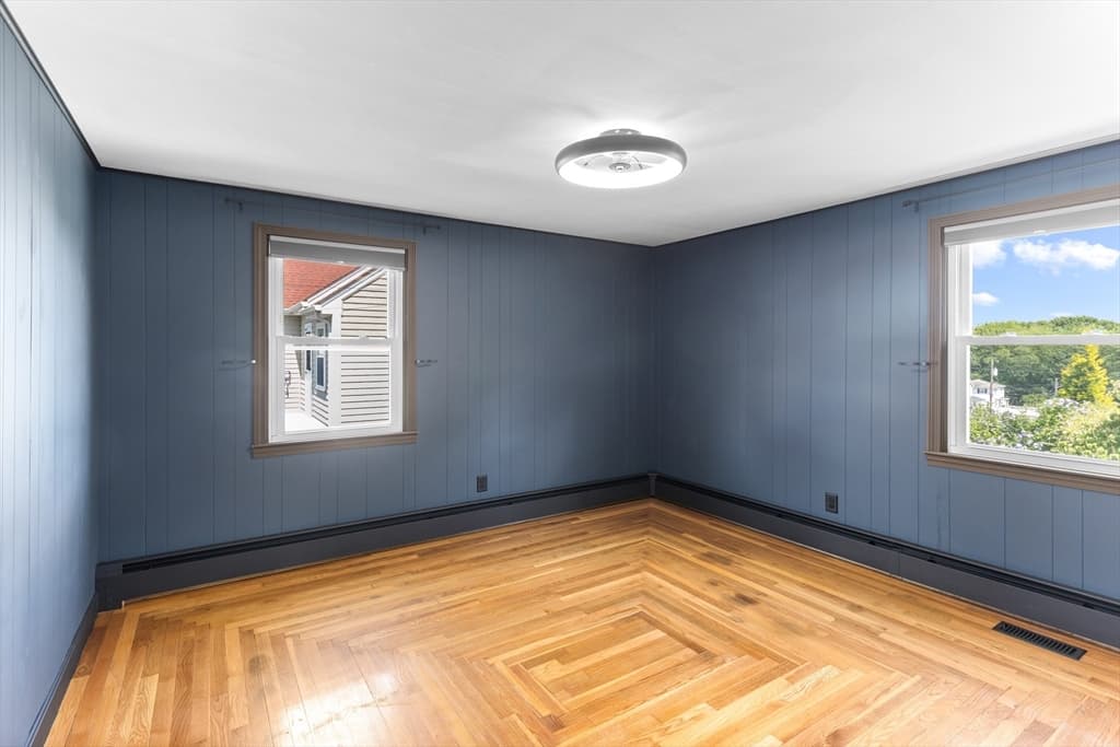 327 England St, Cumberland RI 02864 photo 13