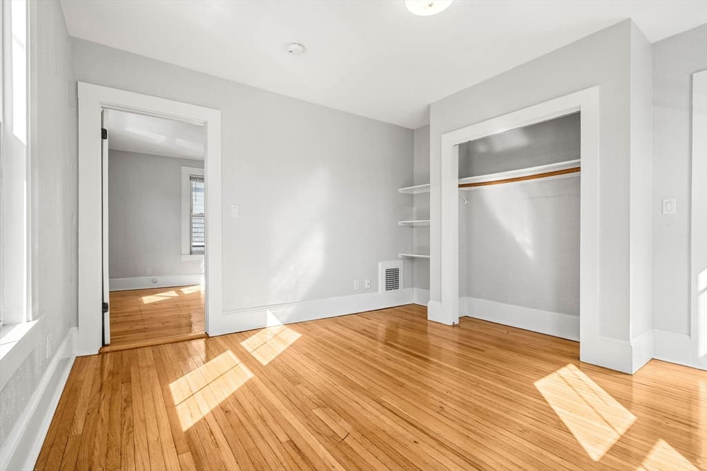 13 Knowlton St, Beverly MA 01915 photo 16