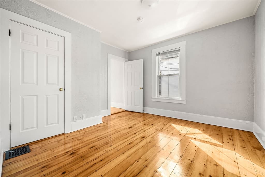 13 Knowlton St, Beverly MA 01915 photo 19