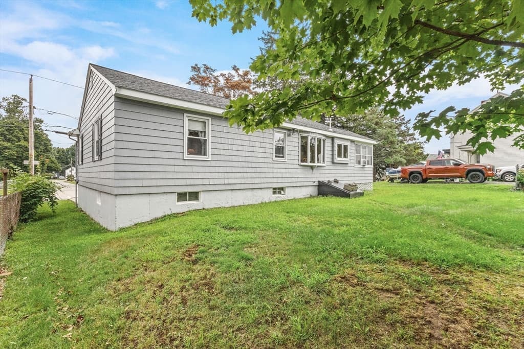 76 Forest Street, Lowell MA 01851 photo 27