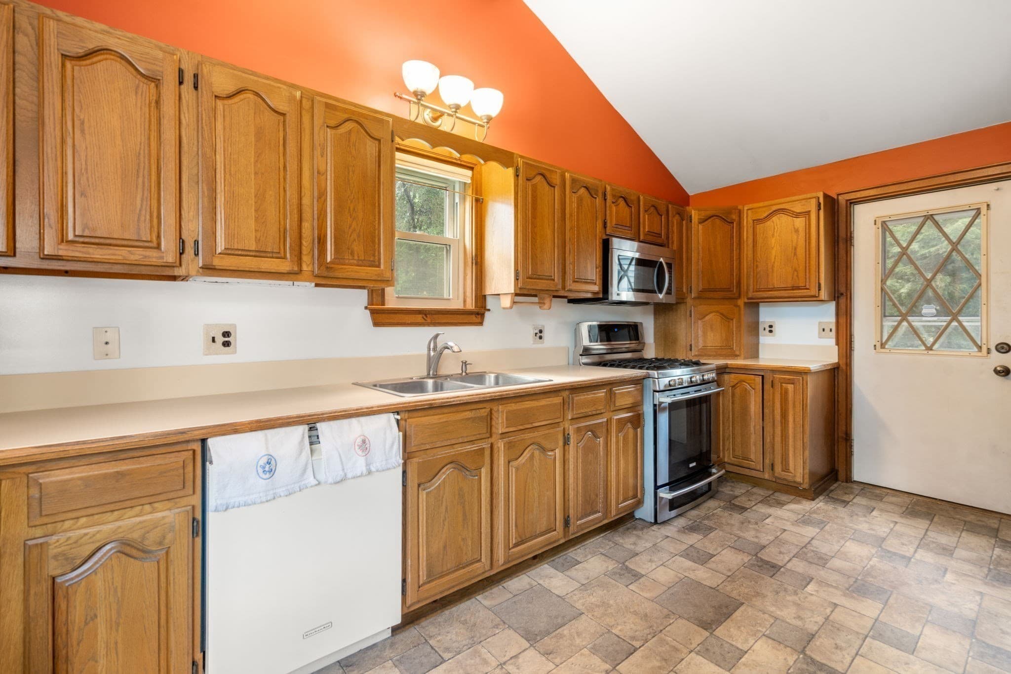 Single Family Residence at 43 Brown Street, Maynard MA 01754, Maynard, photo 14 of 42