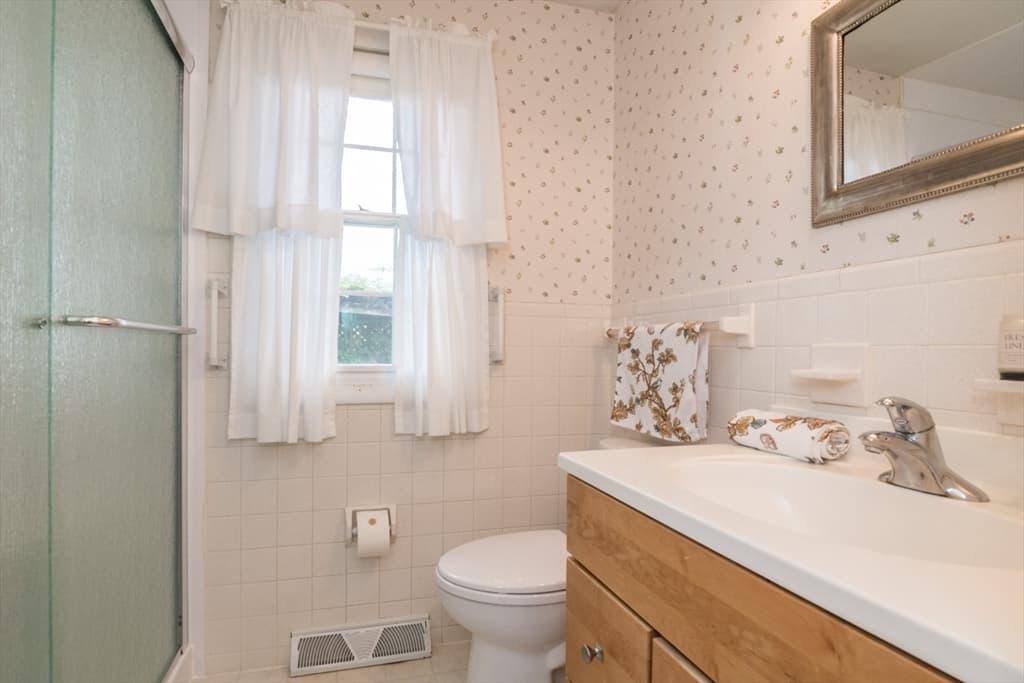 90 Columbia Drive, Amherst MA 01002 photo 23