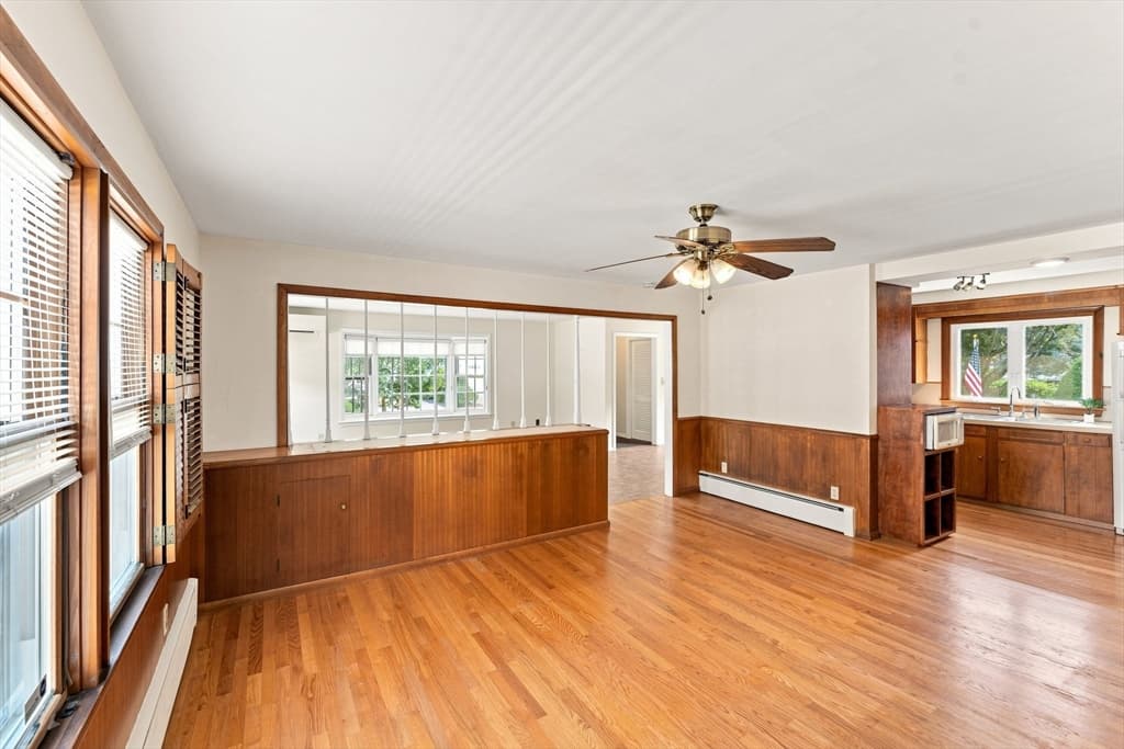74 Isabella Ave, Providence RI 02908 photo 15