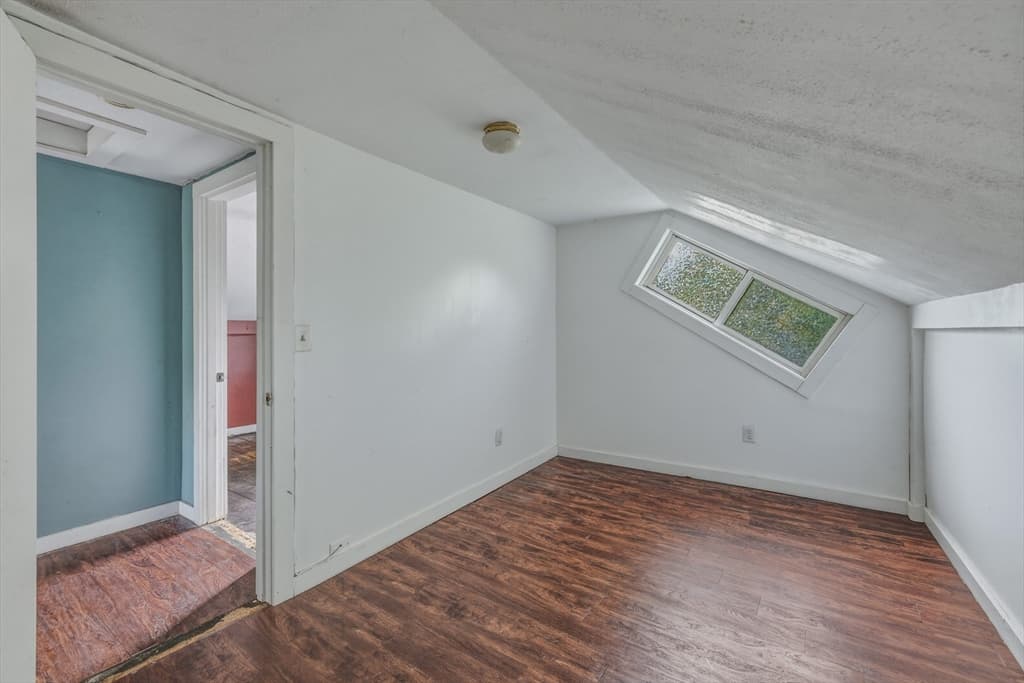 11 School St, Sunderland MA 01375 photo 23