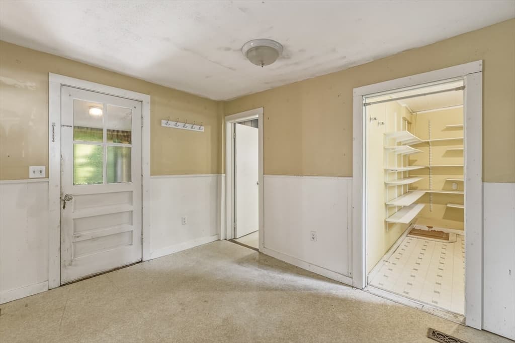 11 School St, Sunderland MA 01375 photo 15