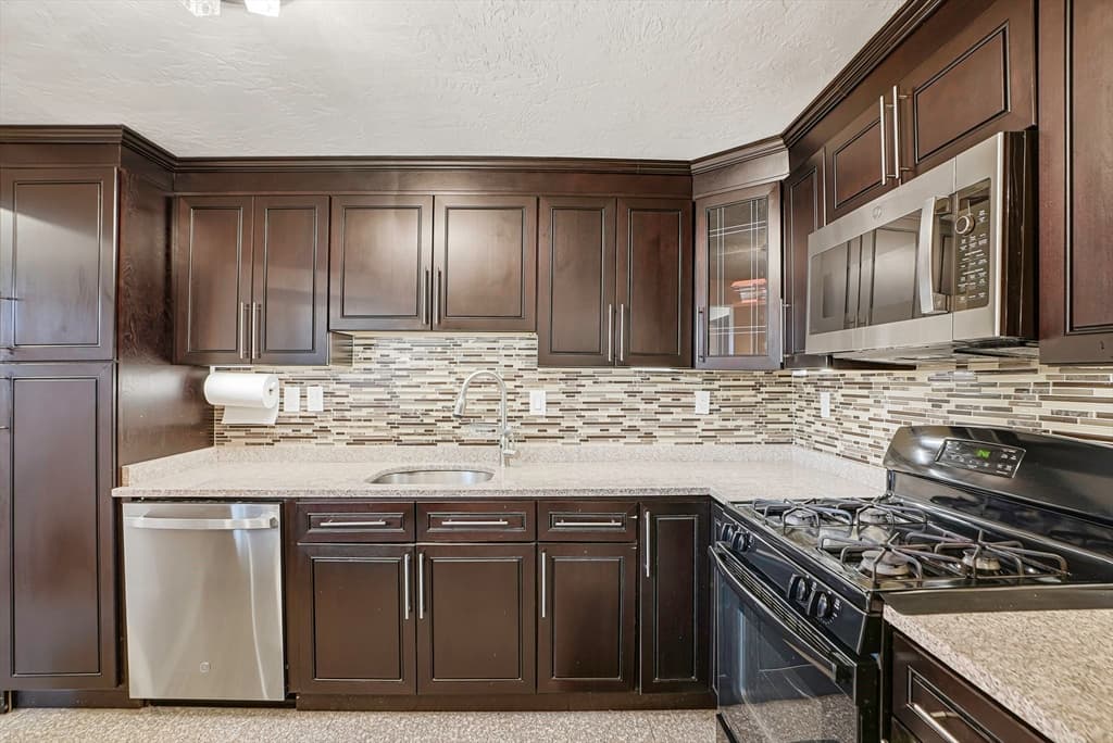237 South St # 6, Shrewsbury MA 01545 photo 6