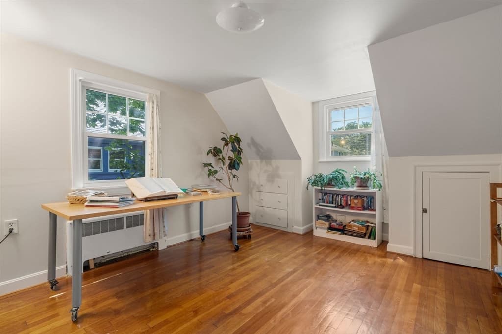 29 Laurel St., Arlington MA 02476 photo 9