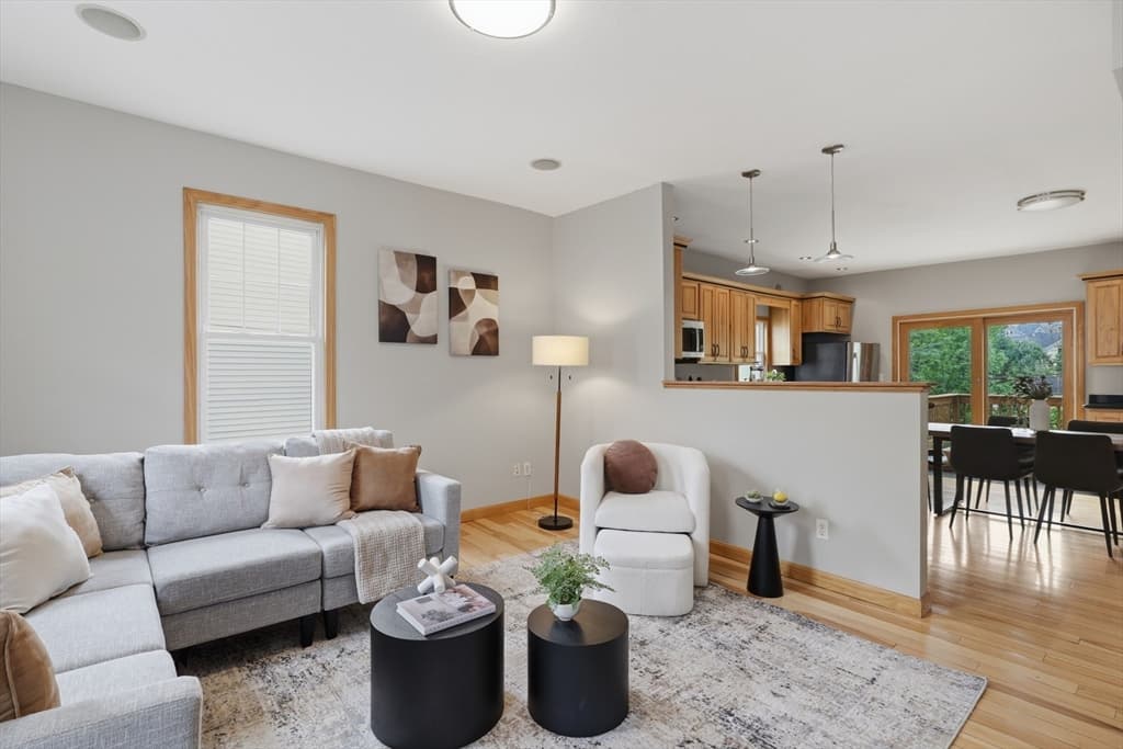 54 Vernon Street # 54, Somerville MA 02145